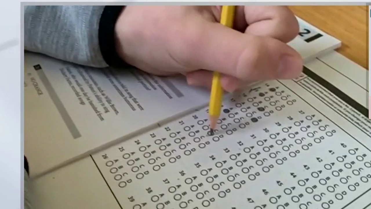 College applications: should you submit your SAT score?