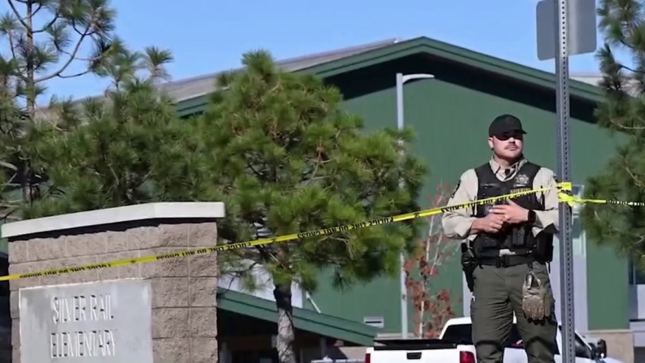 Mass shooting at Oregon elementary school