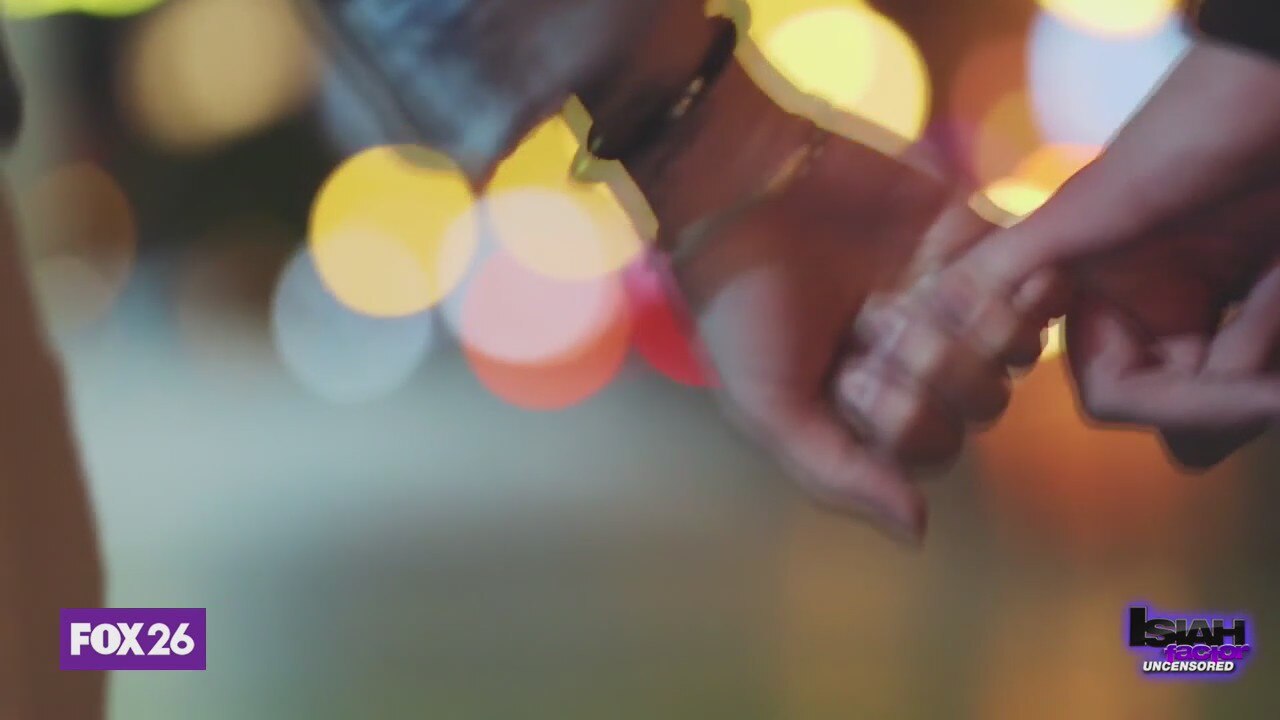 Should I introduce my new partner to my family for Thanksgiving?