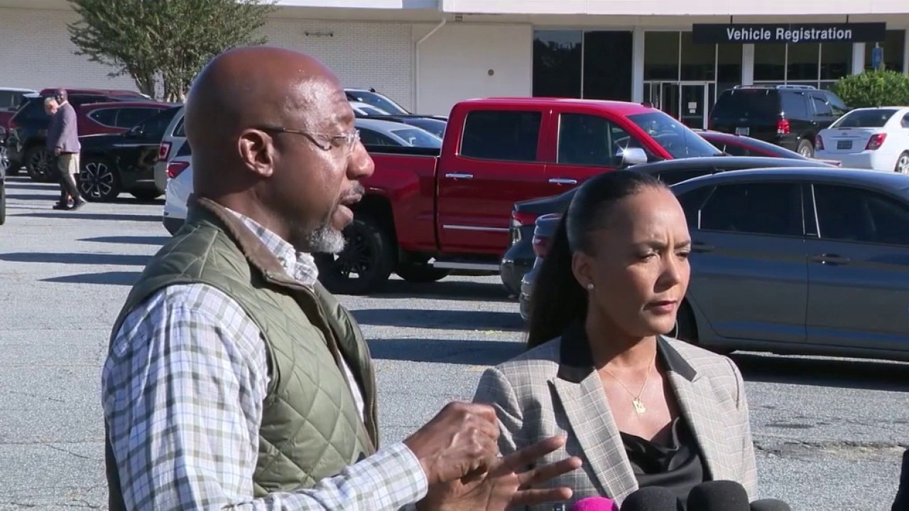 Early voting in Georgia begins with new rule