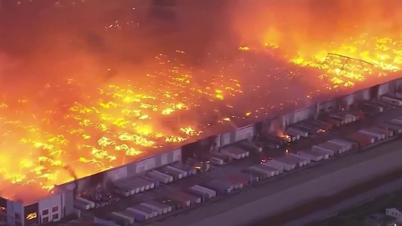 Demolition begins on destroyed Ontario warehouse