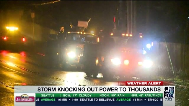Storm knocks out power to thousands