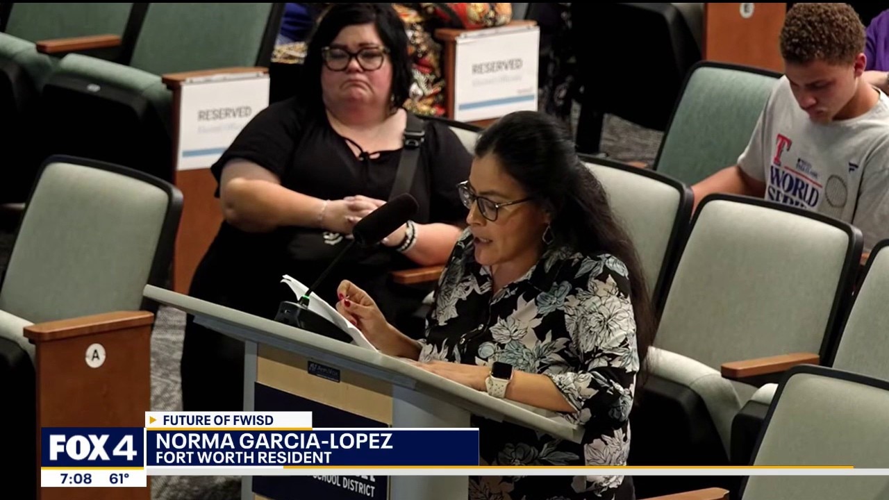 FWISD board approves campus closure, staff cuts