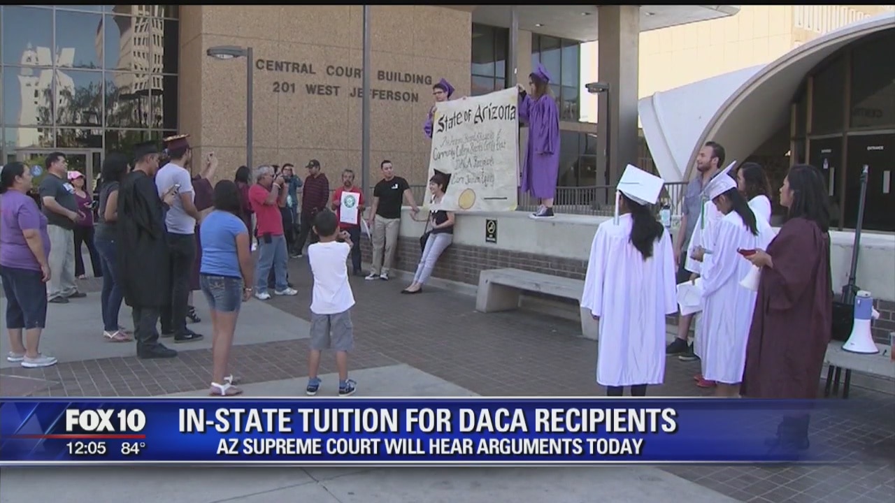 Immigrant students rally at Arizona high court