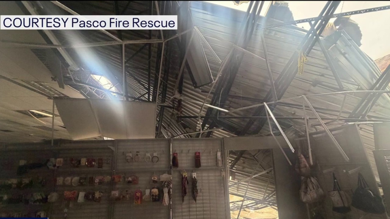 Store roof collapse in Port Richey