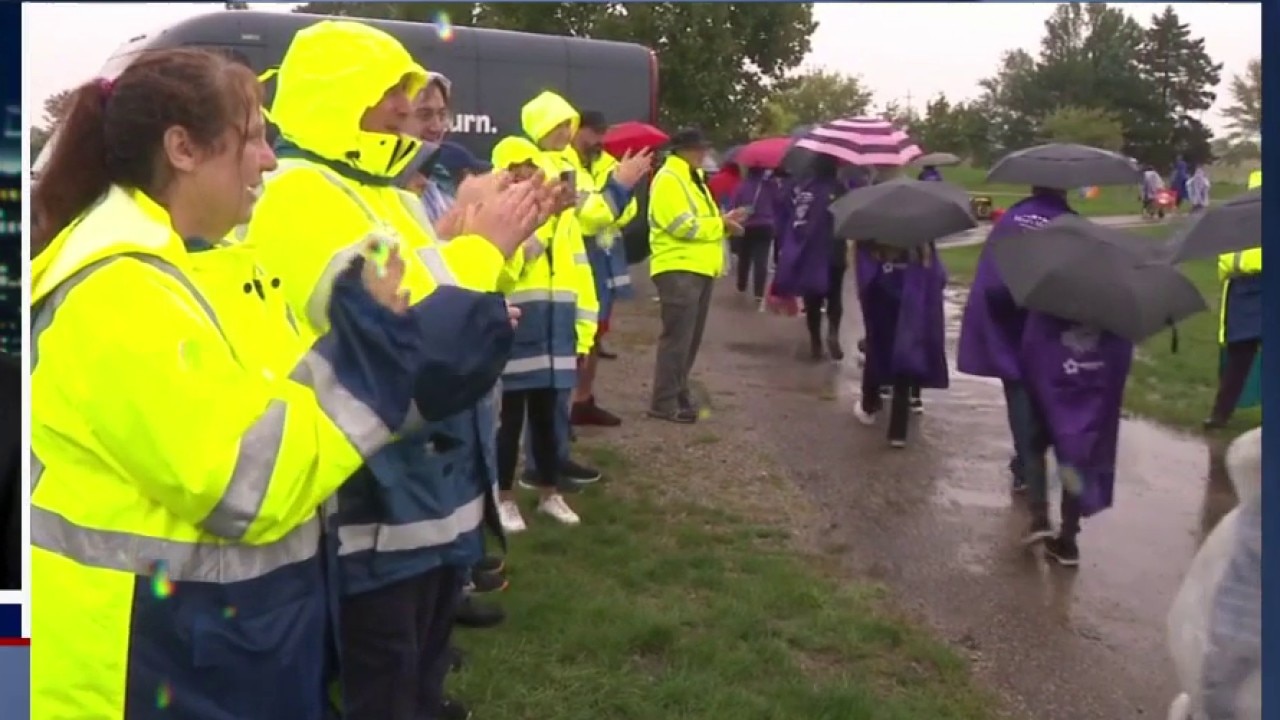 Hundreds turn out for Hero Walk for Autism