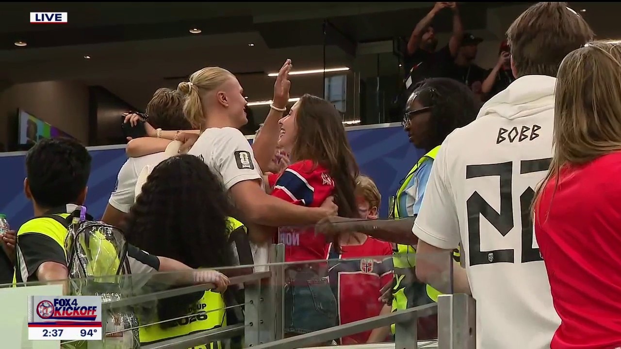 Haaland hugs family, fans celebrate World Cup victory