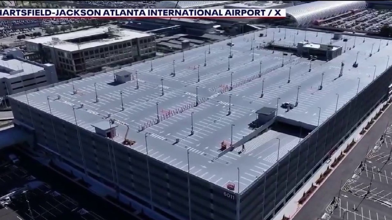 New parking deck opens at Atlanta airport