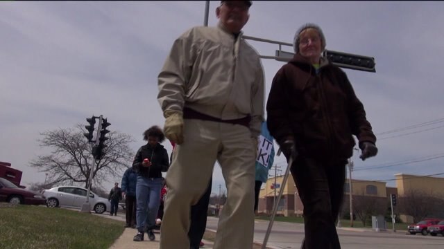 BOOTED: Mall security ends protest