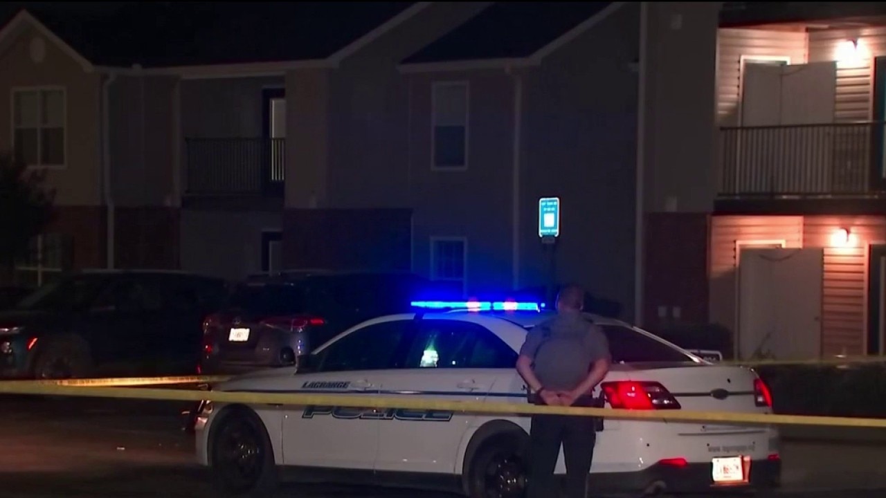 2 dead, 1 wounded in LaGrange apartment shooting