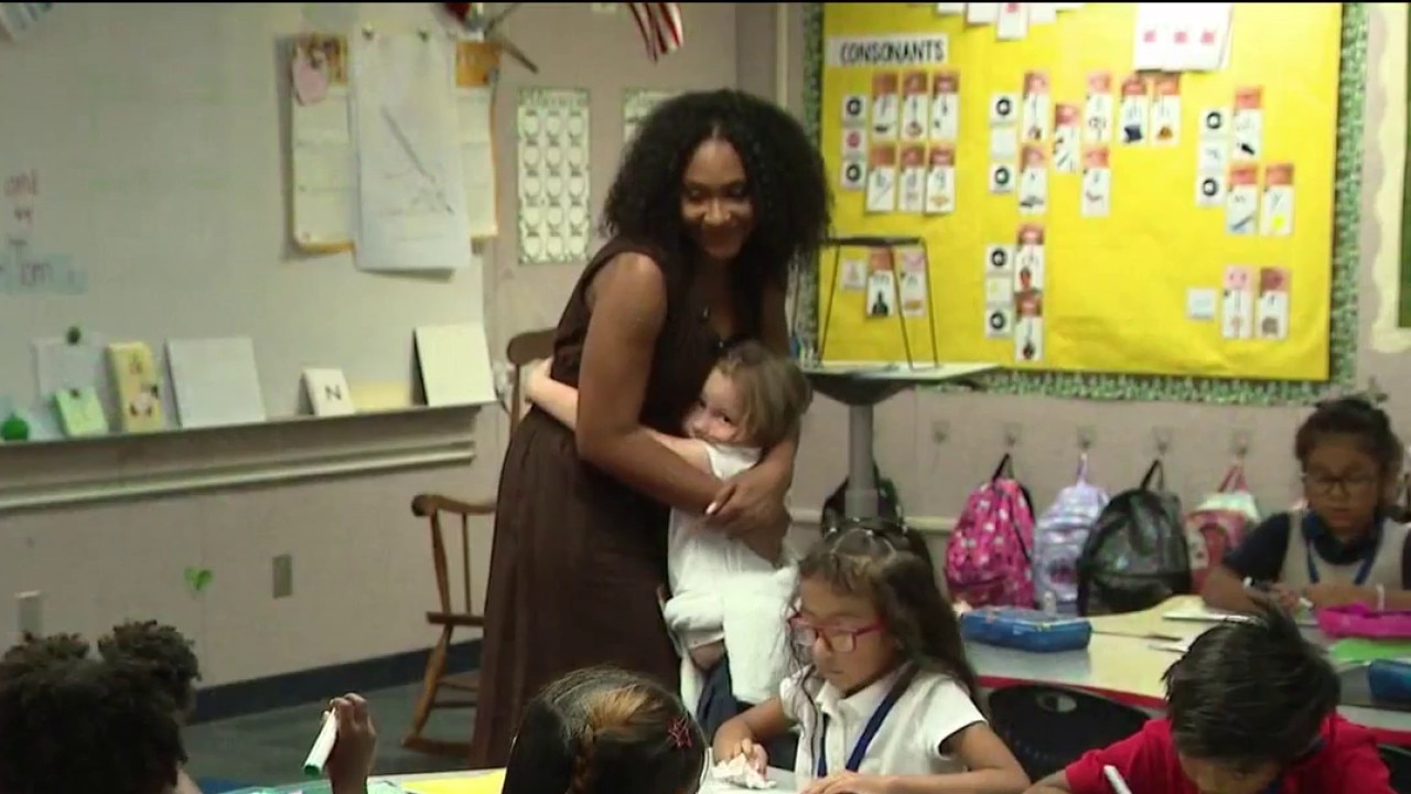 Mesa teacher in running to be 'America's Favorite Teacher'