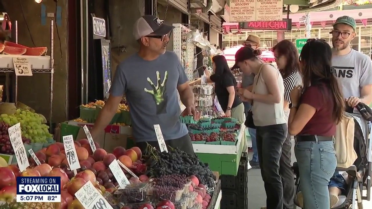 Seattle shoppers react to cyclosporiasis outbreak