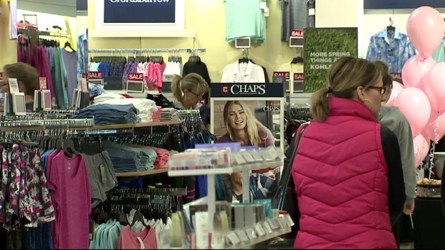Kohl`s shopping spree for survivors ahead of "Making Strides Against Breast Cancer" Walk