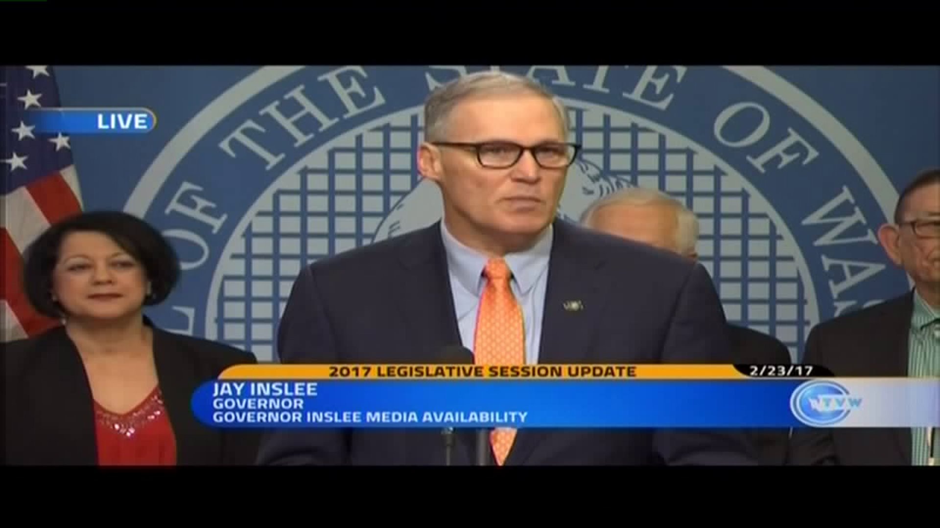 Inslee signs executive order