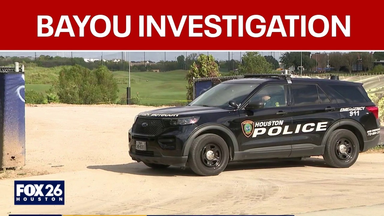 Houston police investigate report of body in Buffalo Bayou