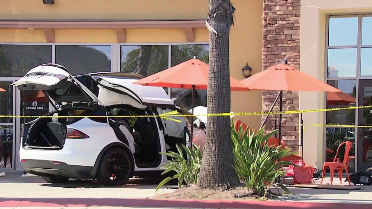 1 dead after Tesla slams into outdoor dining area