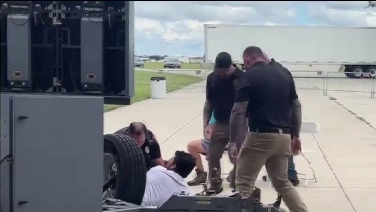 State House candidate disrupts JD Vance rally