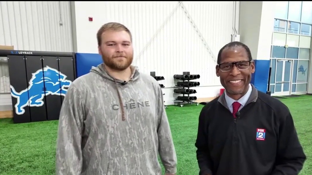 Woody Wonders with Lions center Cade Mays