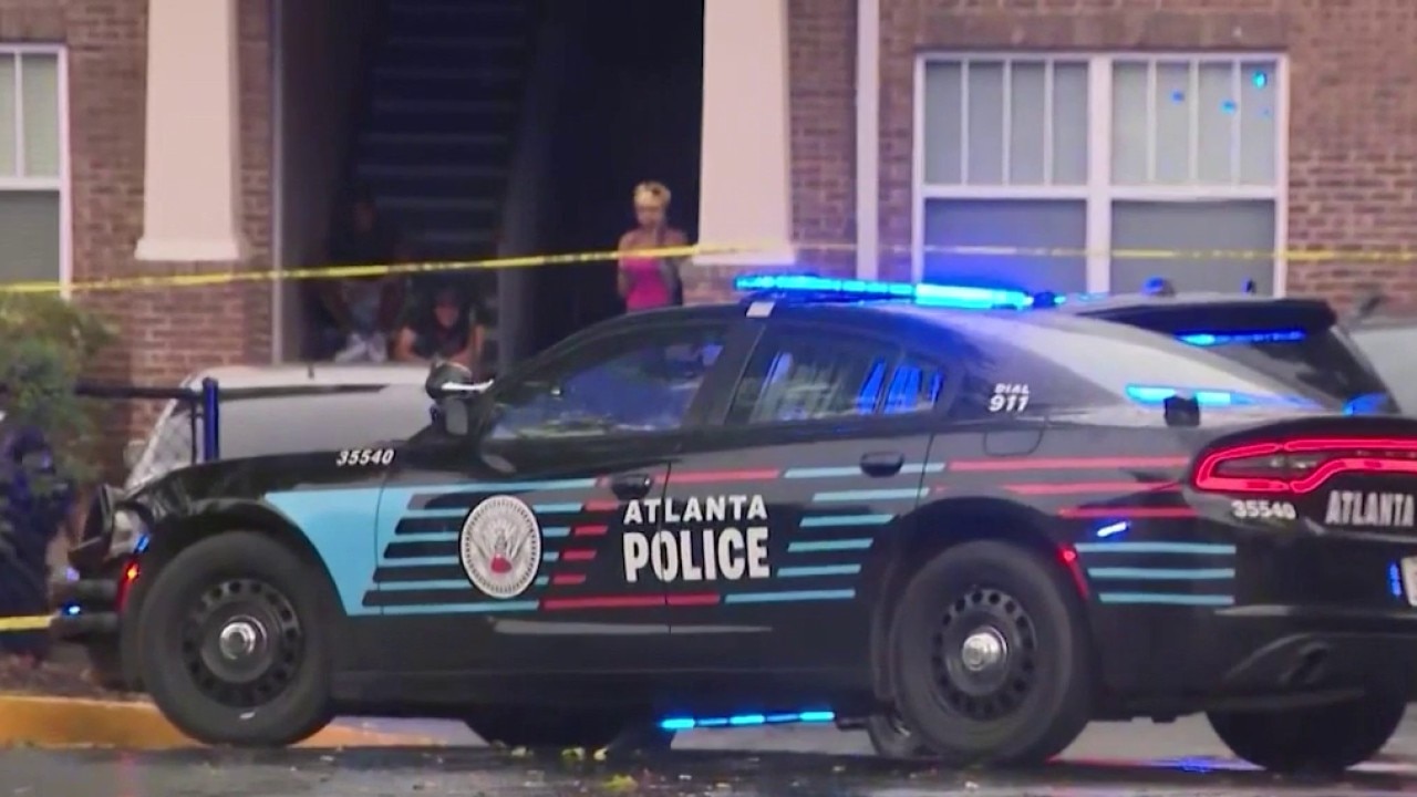 Intruder forces way into apartment, kills man, police say