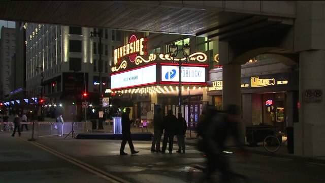 Milwaukee`s Riverside Theater has a little more curb appeal