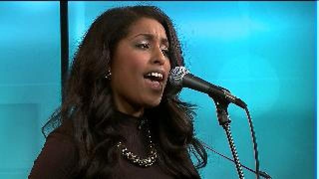 Singer/songwriter Kimberlee Laske performs