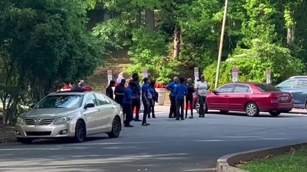 Hoax bomb threat causes Zoo Atlanta evacuation
