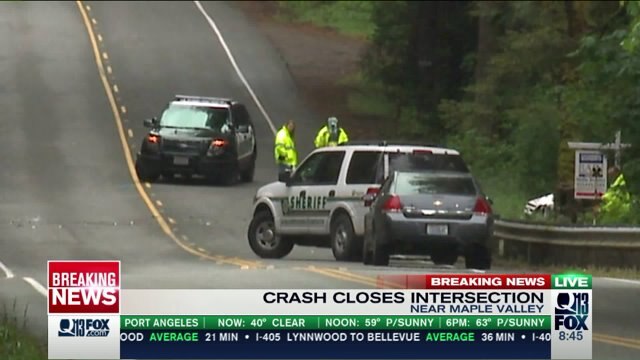 Two hurt in crash near Maple Valley