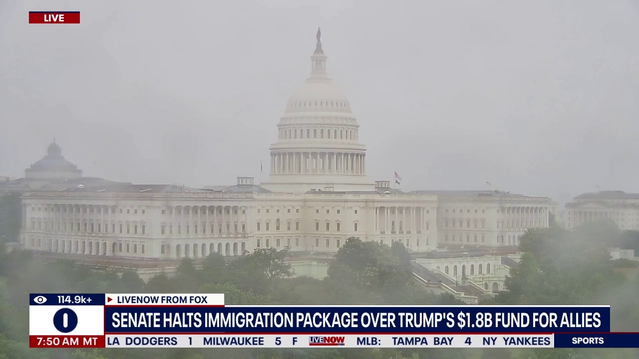 Senate halts immigration package 
