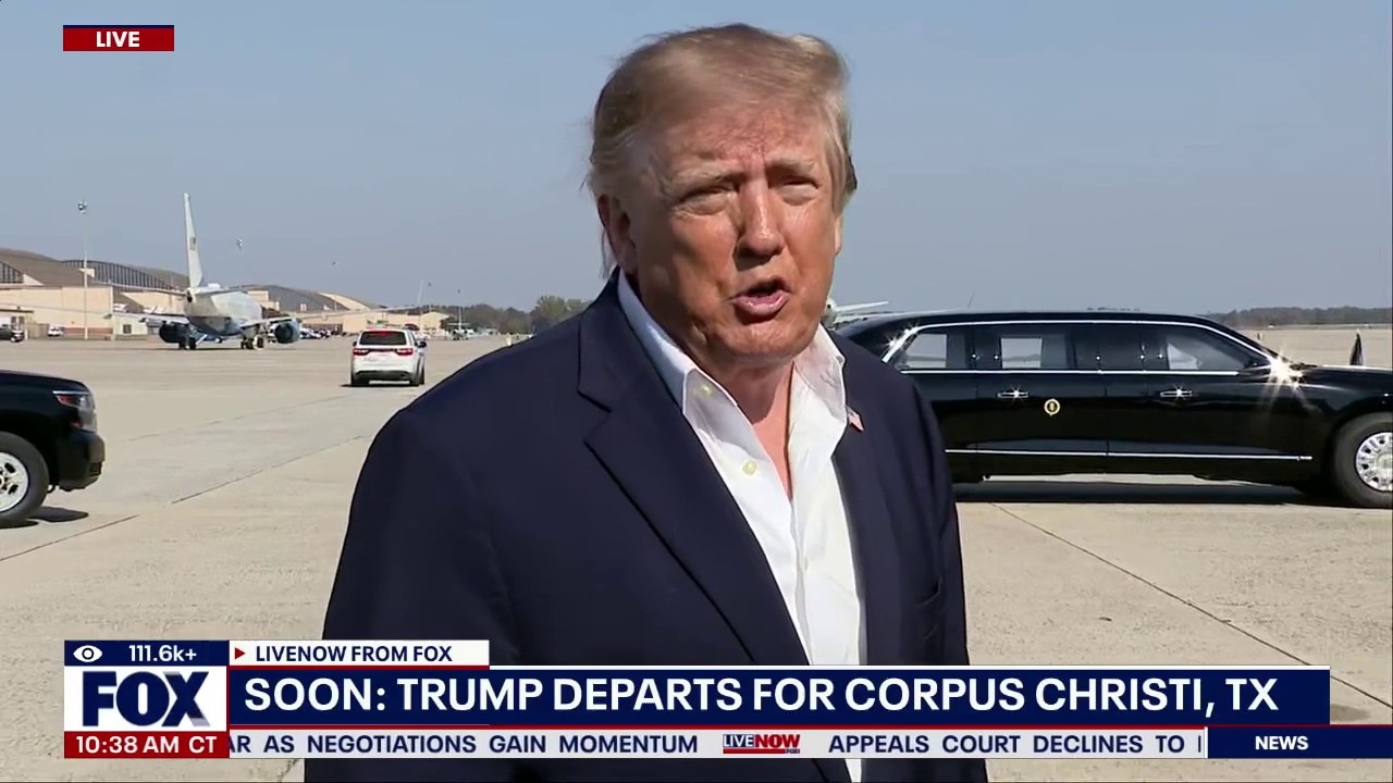 Trump departs for Corpus Christi, Texas