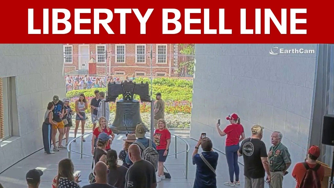 Visitors line up to see Liberty Bell on America's 250th Birthday