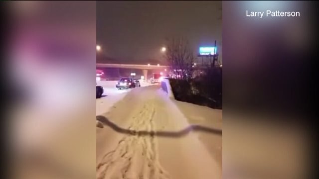 2 men rescued from Kinnickinnic River near Chase Avenue in Milwaukee