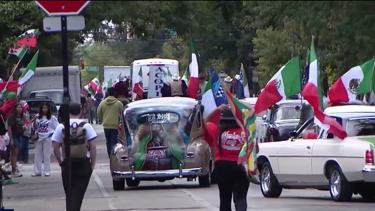 Mexican Independence Day festivities planned in Little Village despite ICE fears