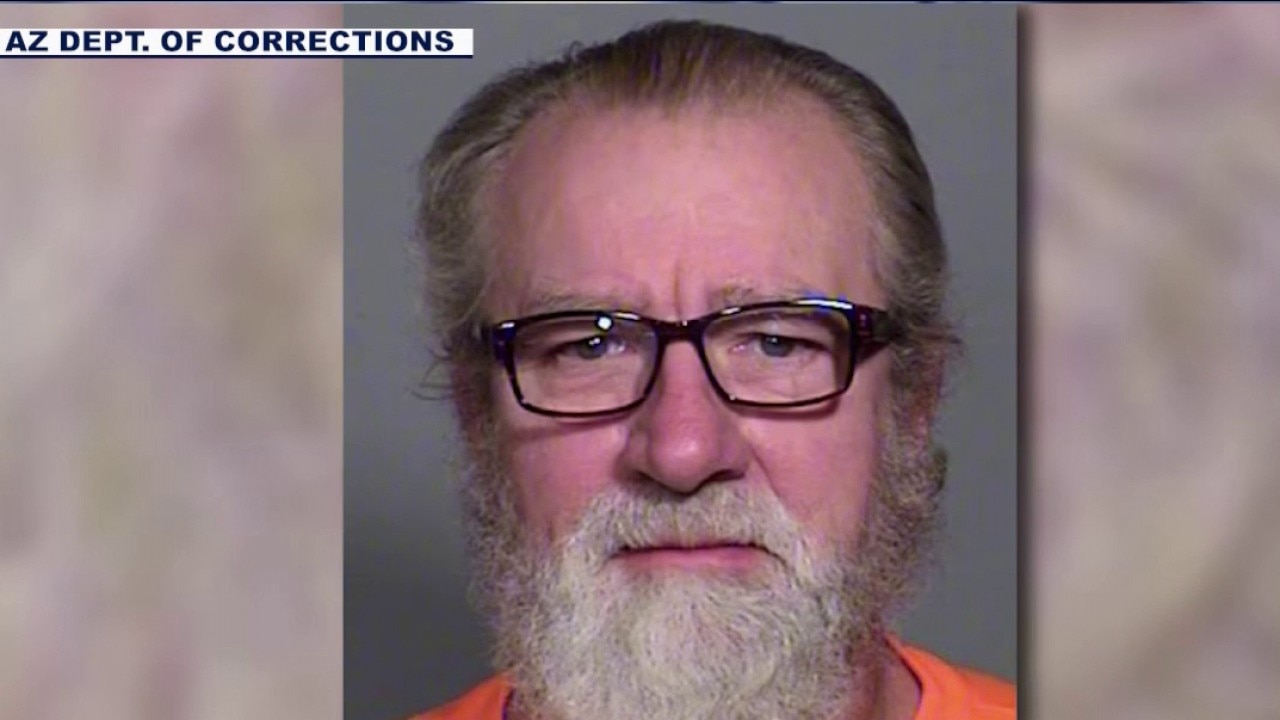 Man accused of killing 3 fellow Arizona inmates could face death penalty