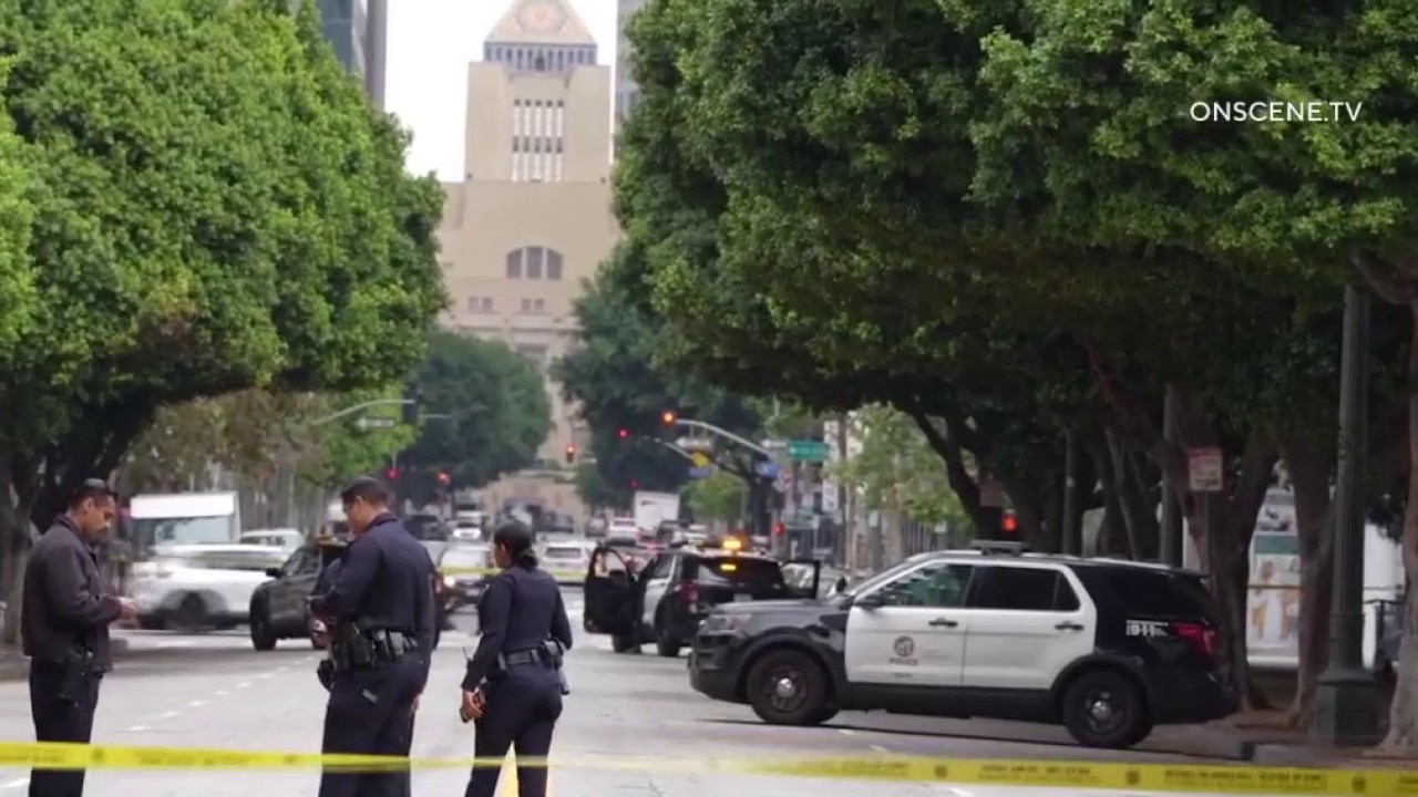 Woman stabbed in downtown LA