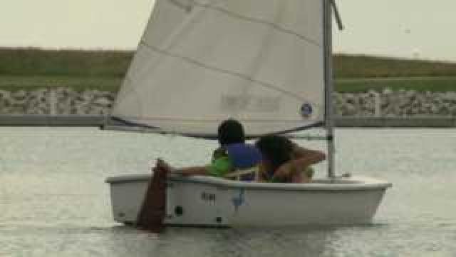 Youth sailing flourishes on lakefront