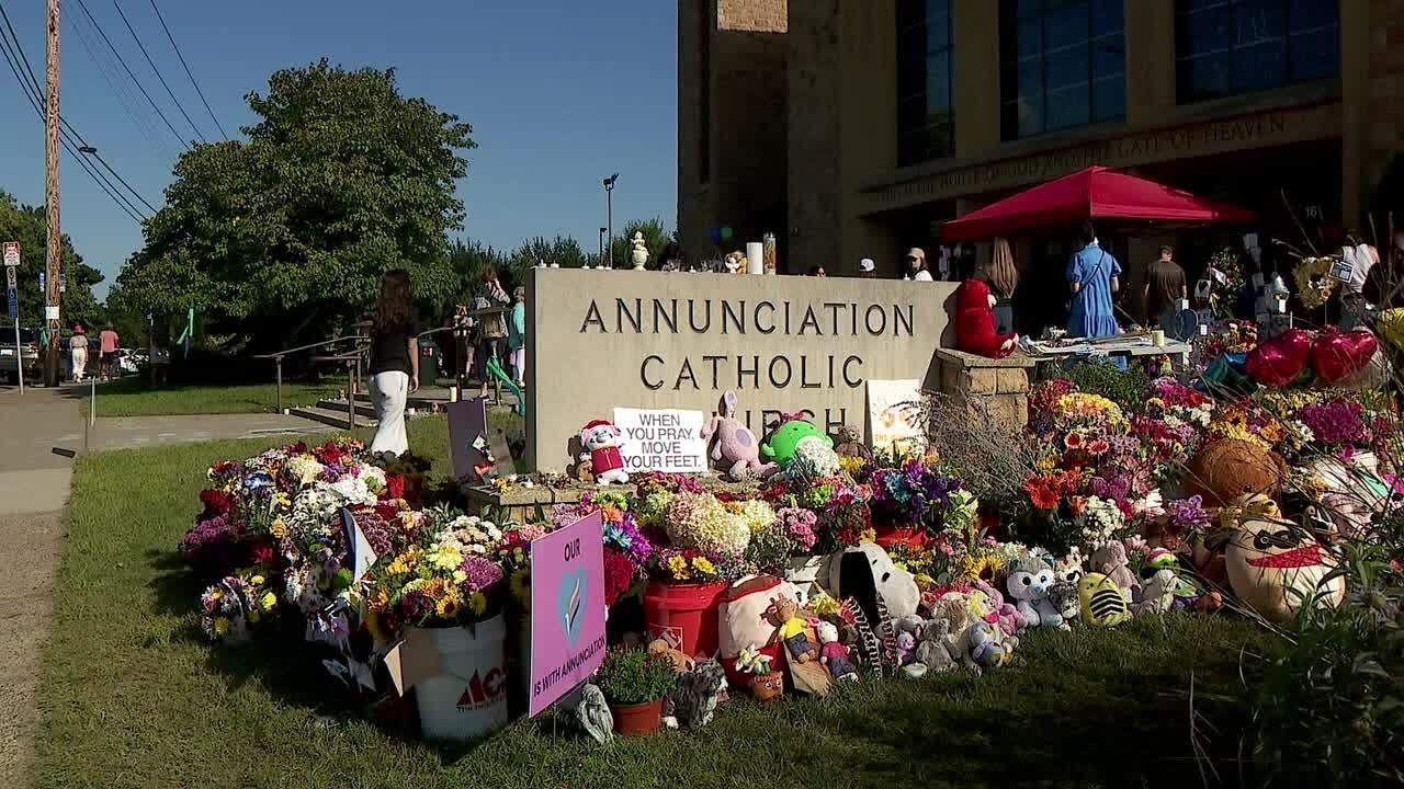 Annunciation marks 1 year with service, remembrance