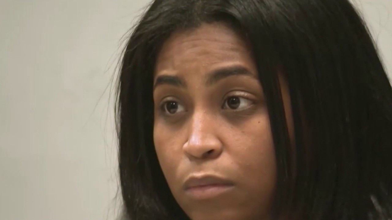 Mom charged for hot car death of son due in court