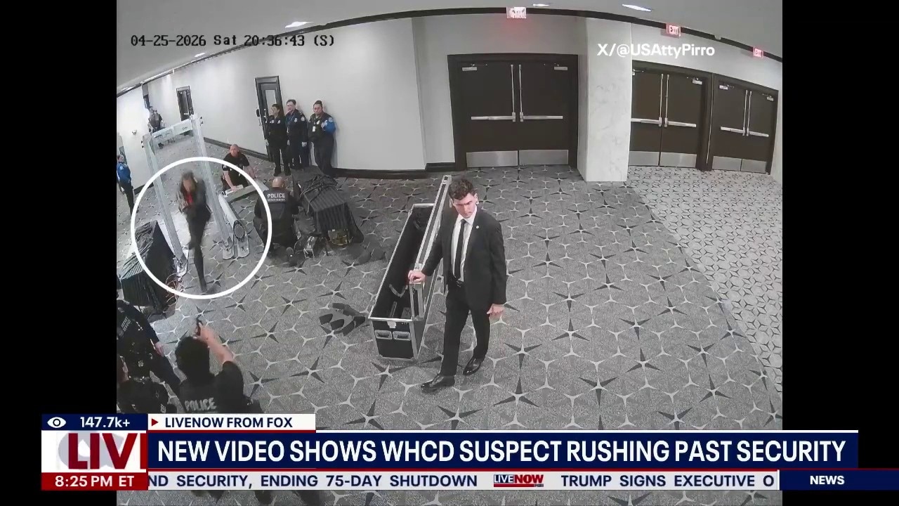 New video shows WHCD suspect rushing past security