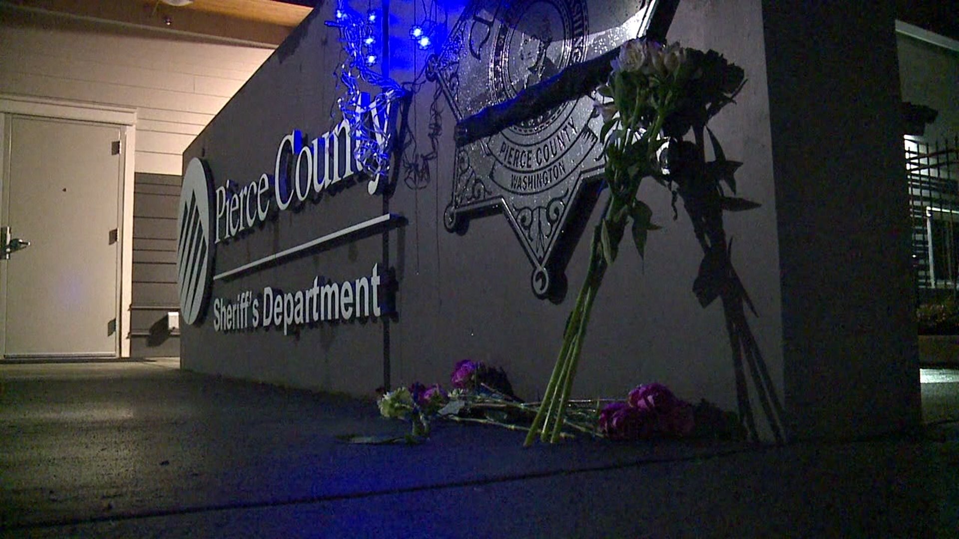 Support pours in for Pierce County deputy killed in crash