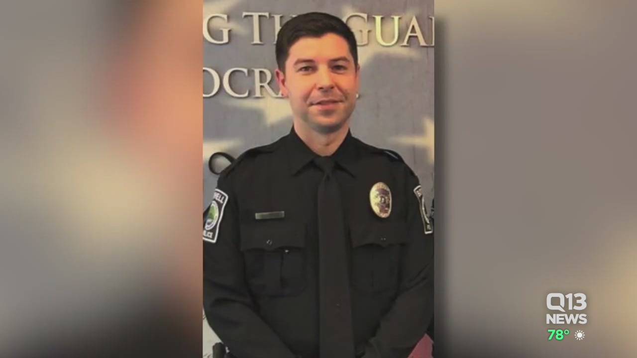 Bothell police identify officer killed in shooting | FOX 13 Seattle