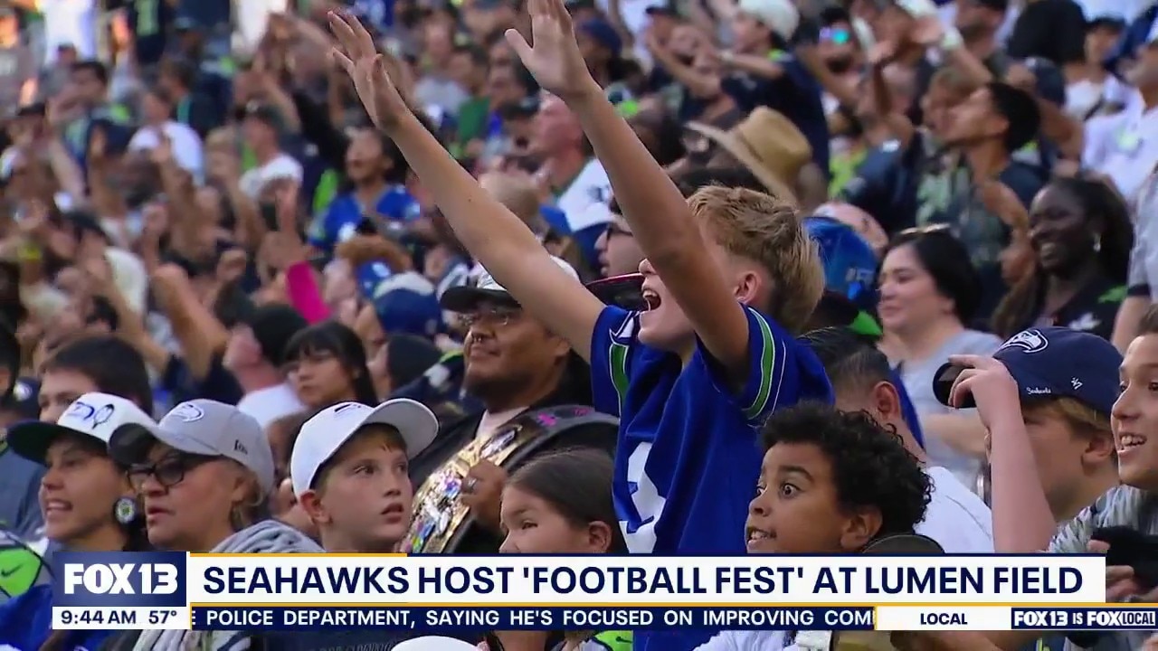 Football Fest brings fans closer to Seahawks squad