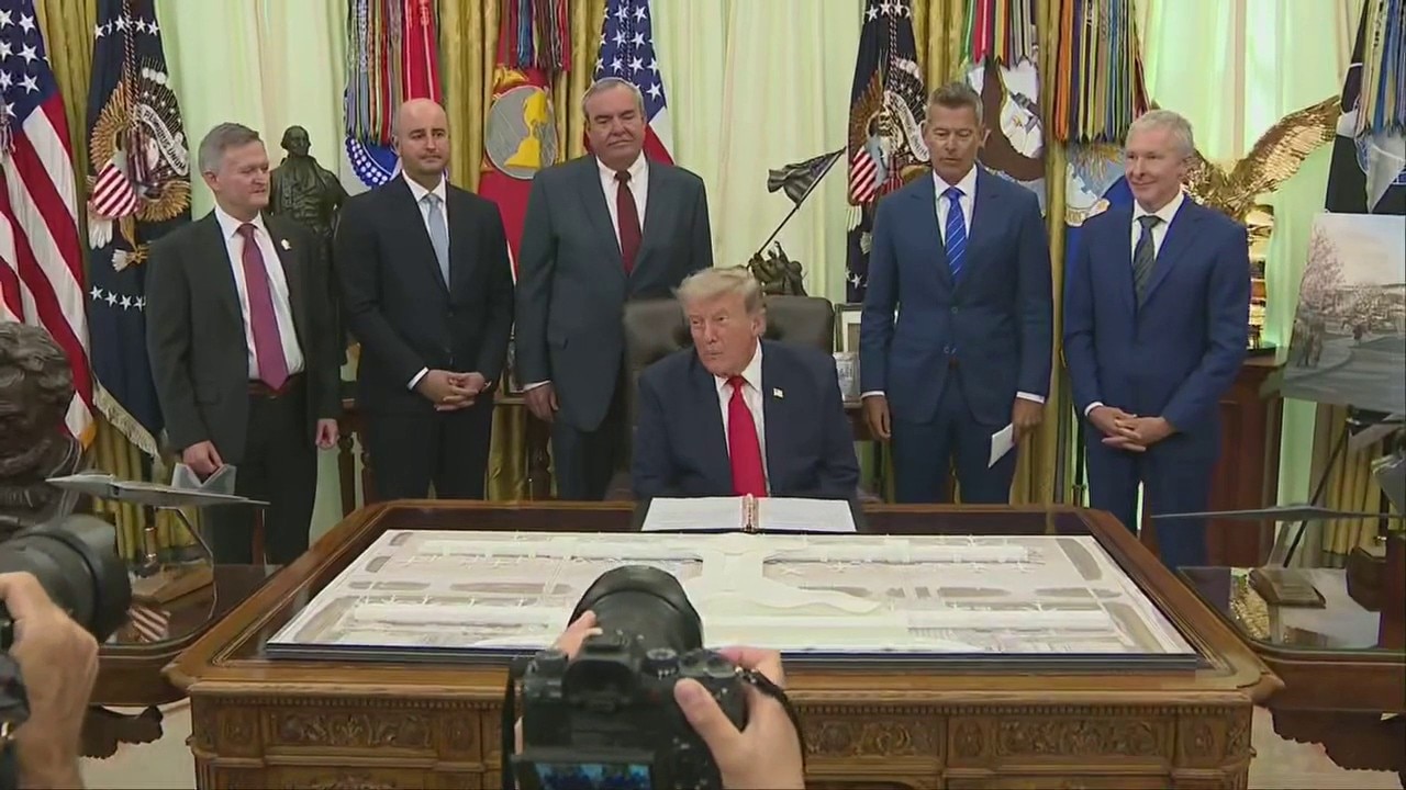 Trump talks Dulles airport remodel, AI and Iran | FULL