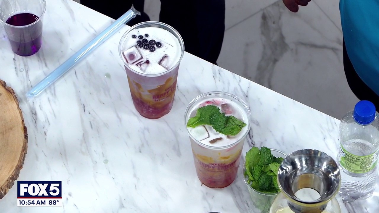 Refreshing Drinks with "Cakes By Happy Eatery"