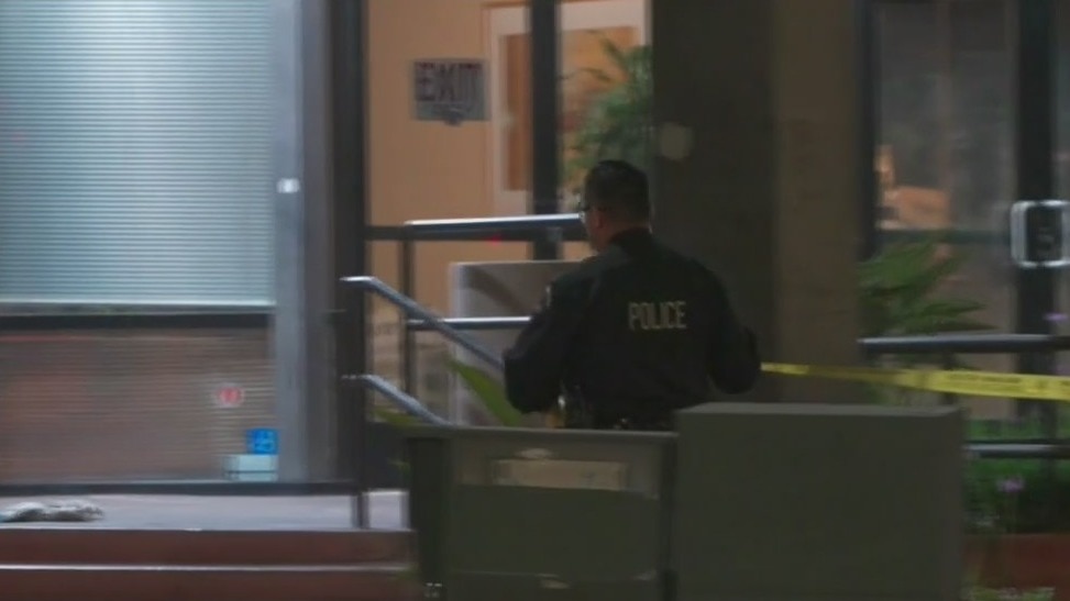 Two people stabbed overnight in Los Feliz