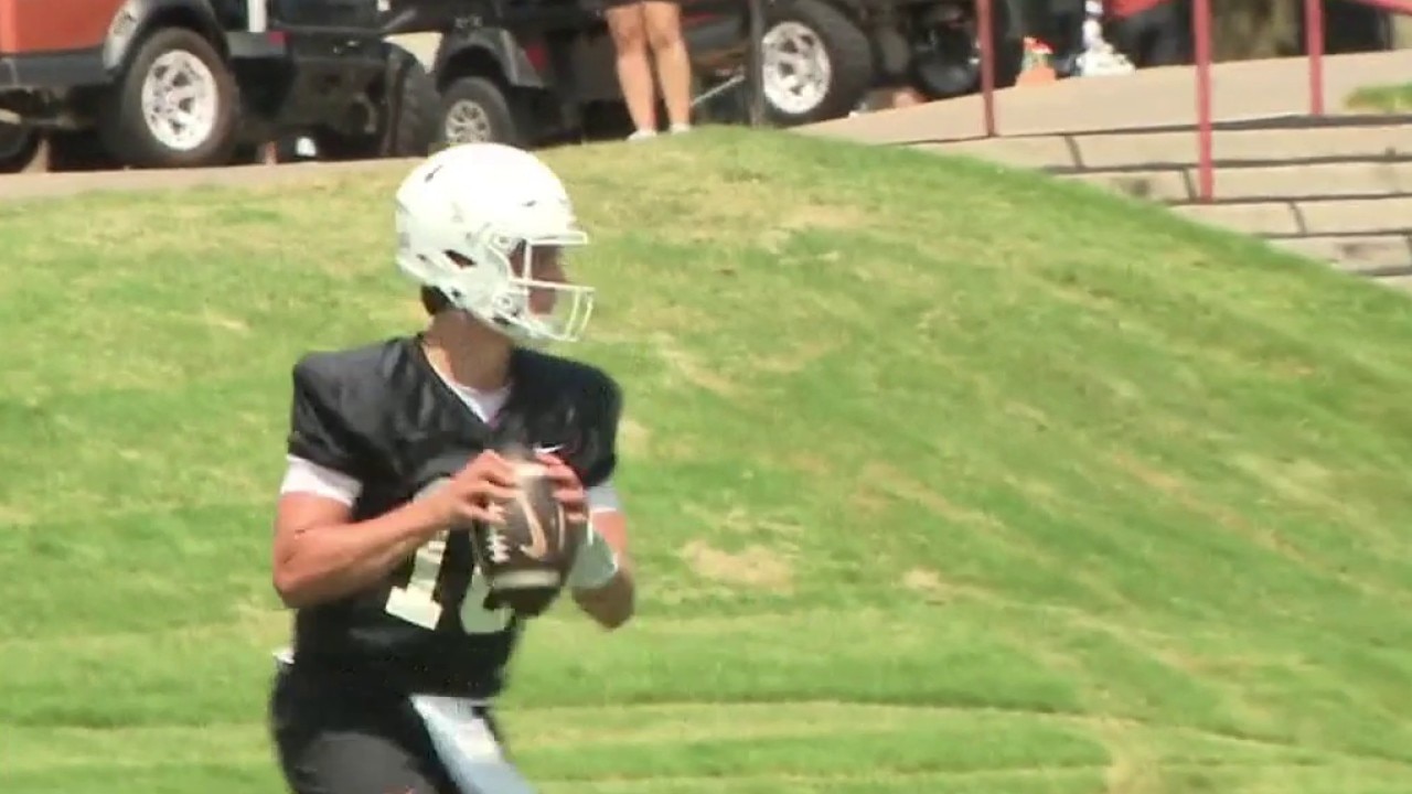 Coach Sark speaks on Longhorn QB Arch Manning