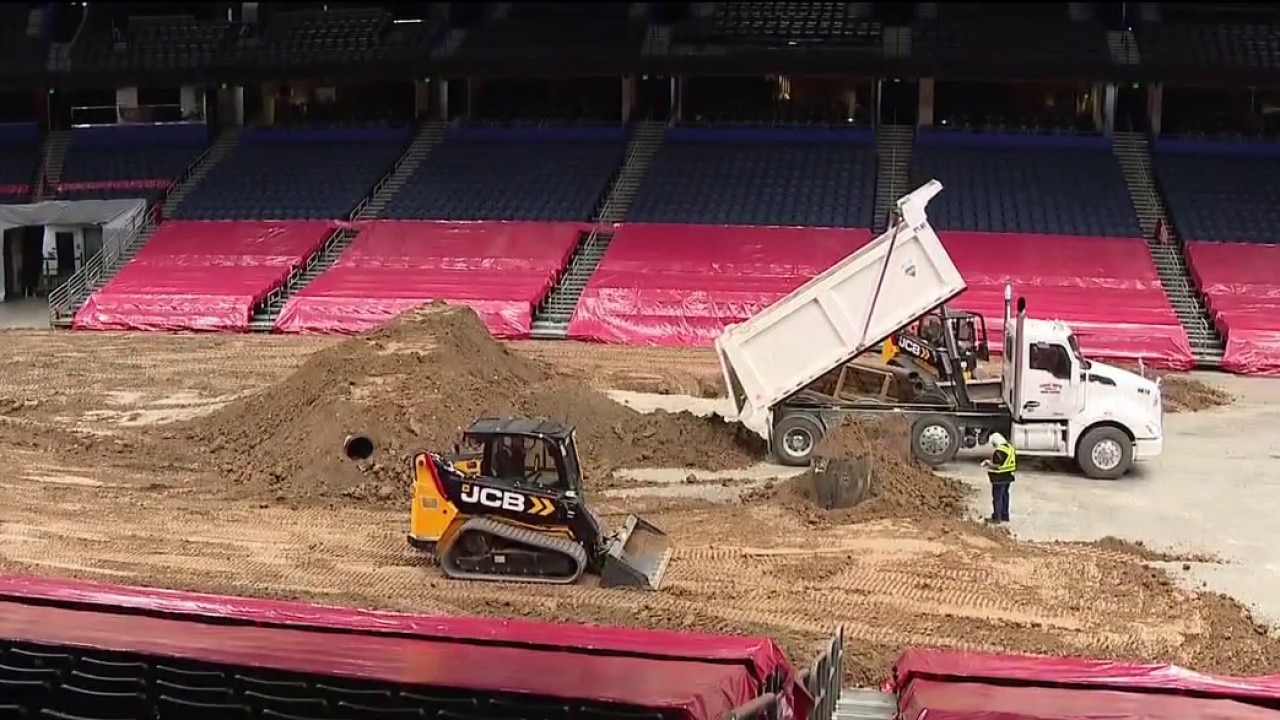 Benchmark Arena transforms for 'Monster Jam'
