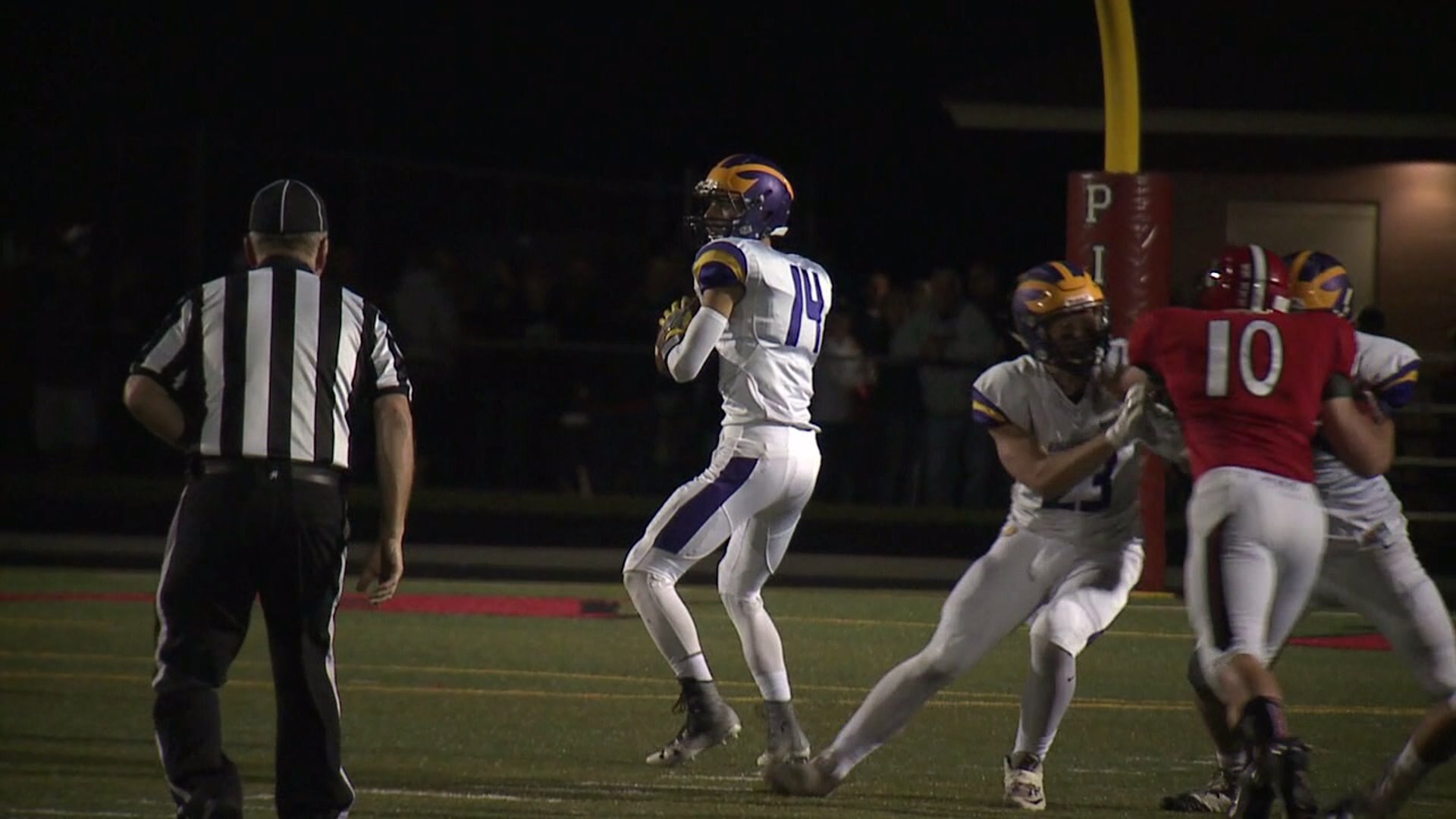 NEW BERLIN EISENHOWER VS PEWAUKEE