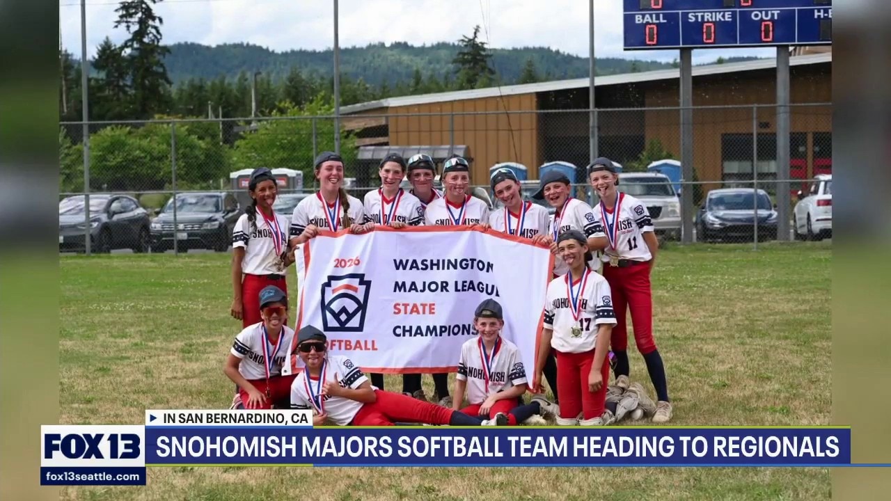Snohomish Majors softball team heading to regionals