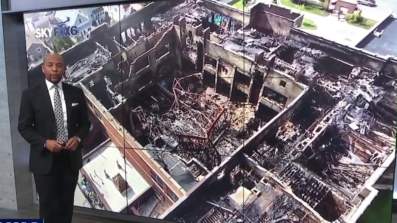 Milwaukee’s Lincoln Avenue School fire; commission to discuss demolition