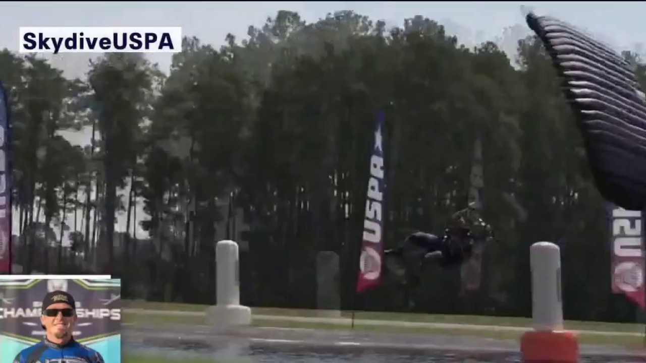 Elite skydivers compete